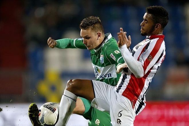 的赛场上 的赛场上