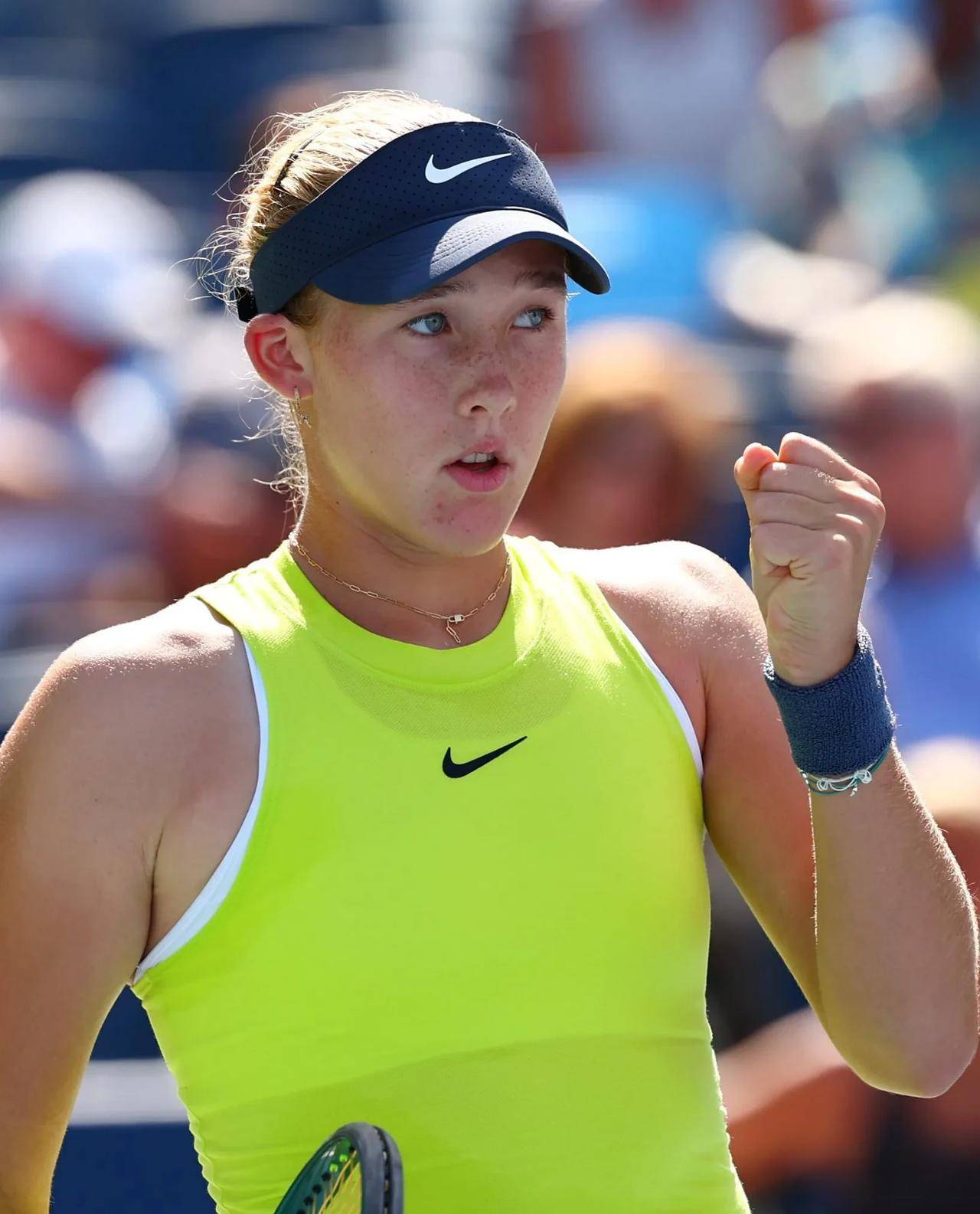 硬生生扛住 硬生生扛住