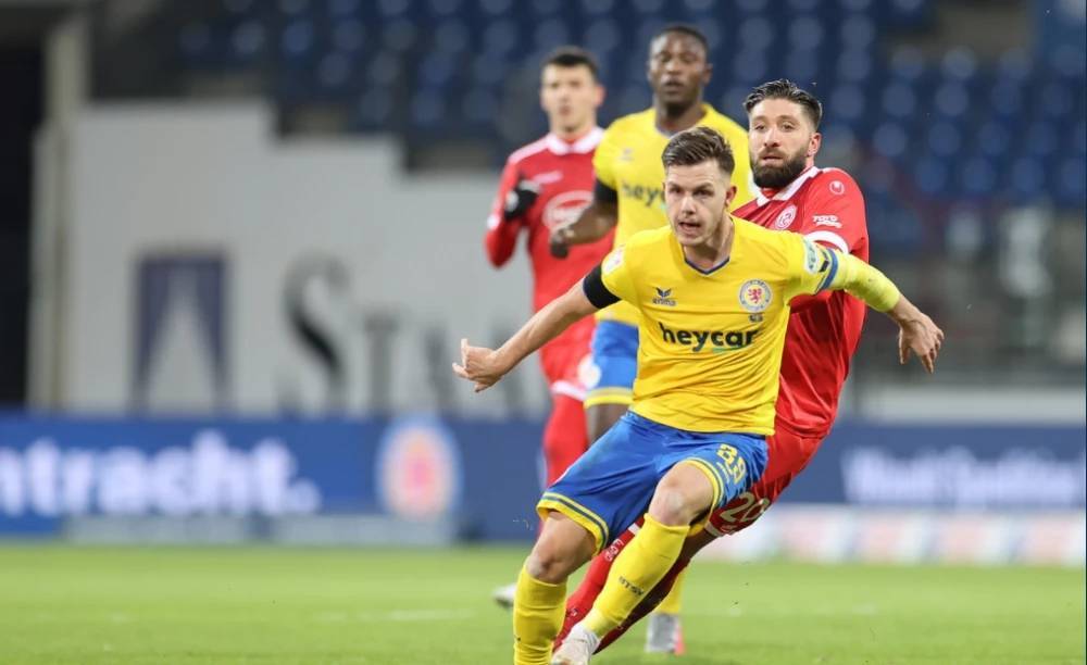 不仅巩固了 不仅巩固了